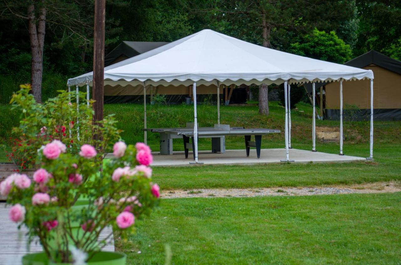 Camping 3 Etoiles - Piscine Chauffee - Vue Montagne Saint-Girons  Bagian luar foto