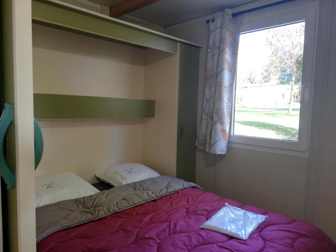 Camping 3 Etoiles - Piscine Chauffee - Vue Montagne Saint-Girons  Bagian luar foto