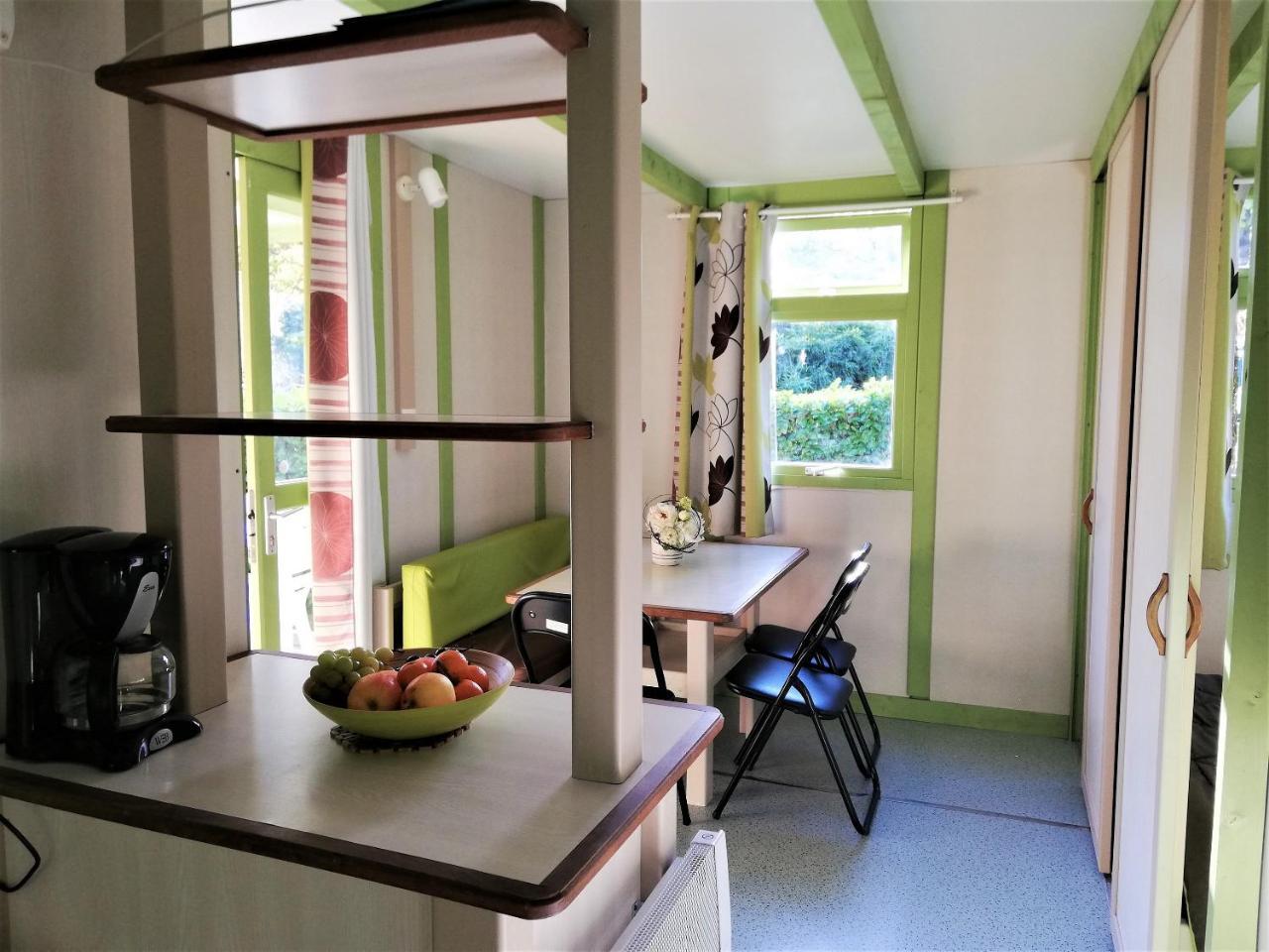 Camping 3 Etoiles - Piscine Chauffee - Vue Montagne Saint-Girons  Bagian luar foto