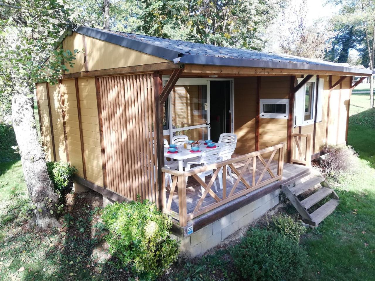 Camping 3 Etoiles - Piscine Chauffee - Vue Montagne Saint-Girons  Bagian luar foto